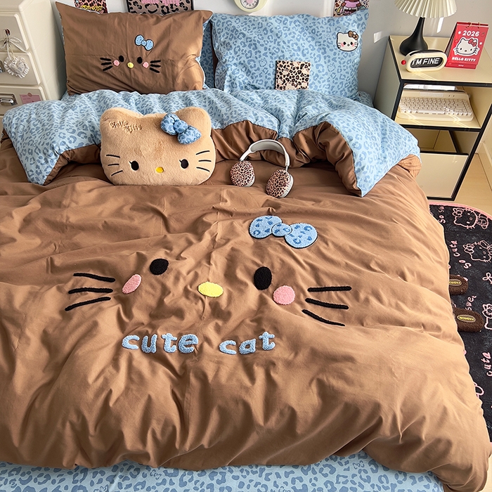 91家纺网 家纺一手货源 找家纺 原素 2026网红爆款豹纹喵表情包毛巾绣A类床上四件套 豹纹喵表情包-蓝