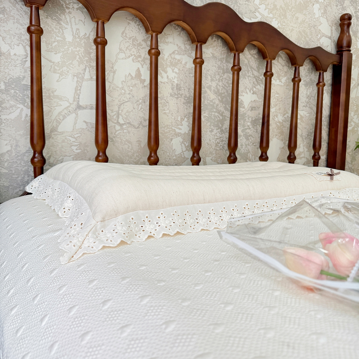 91家纺网 家纺一手货源 找家纺 （总）昕科 2025新款蕾丝花边棉麻定型低枕-实拍版-亚麻低枕头蕾丝花边成人枕芯