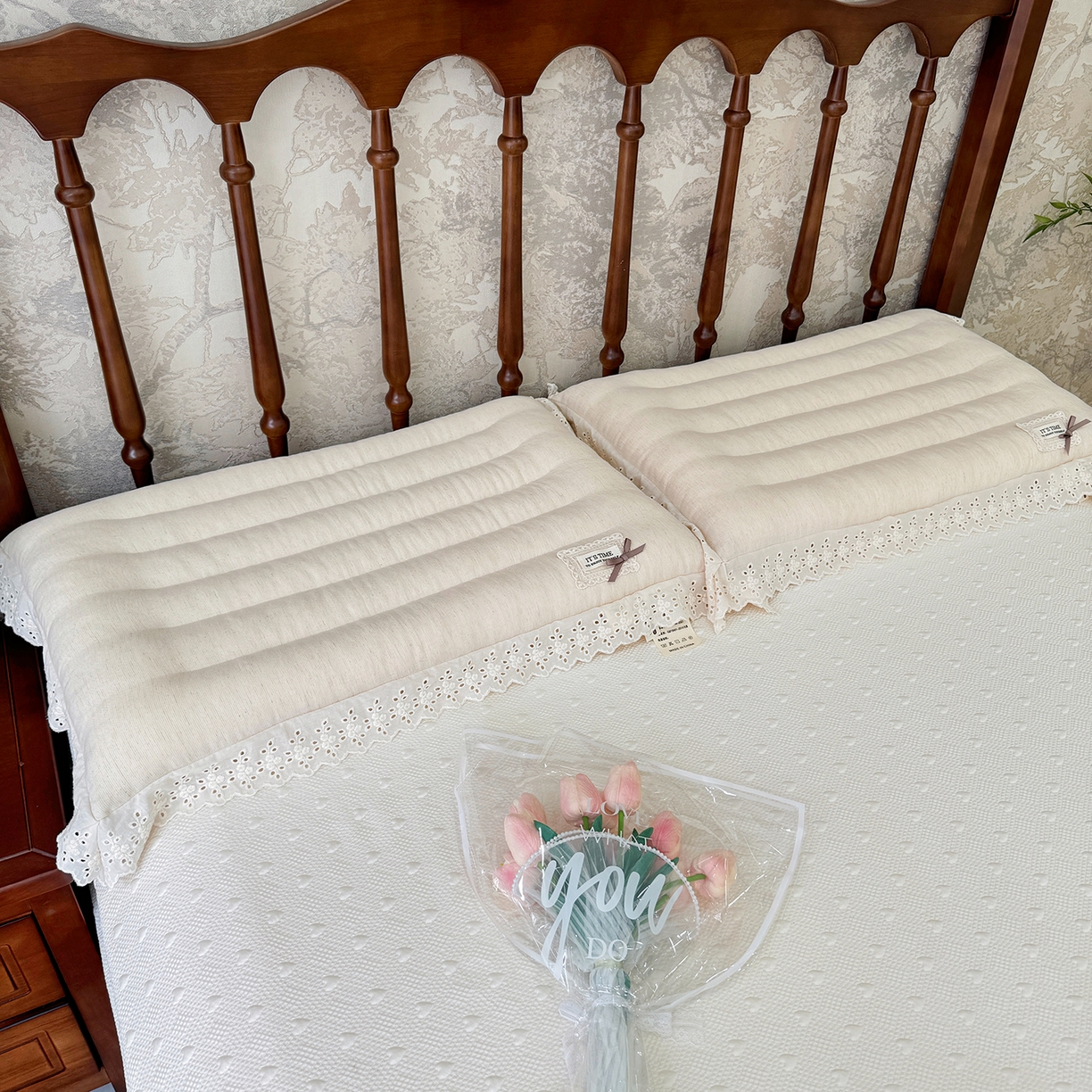 91家纺网 家纺一手货源 找家纺 （总）昕科 2025新款蕾丝花边棉麻定型低枕-实拍版-亚麻低枕头蕾丝花边成人枕芯