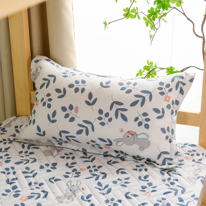 91家纺网 家纺一手货源 找家纺 圣楚家纺 2025新款亲肤清新水洗床垫 遇见春天