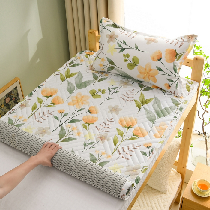 91家纺网 家纺一手货源 找家纺 圣楚家纺 2025新款亲肤清新水洗床垫 夏梦