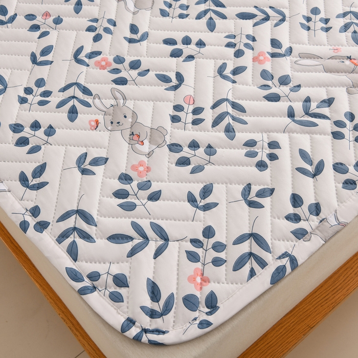 91家纺网 家纺一手货源 找家纺 圣楚家纺 2025新款亲肤清新水洗床垫 遇见春天