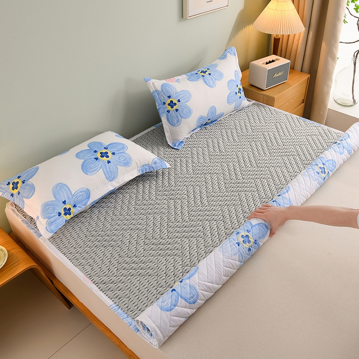 91家纺网 家纺一手货源 找家纺 圣楚家纺 2025新款亲肤清新水洗床垫 海棠