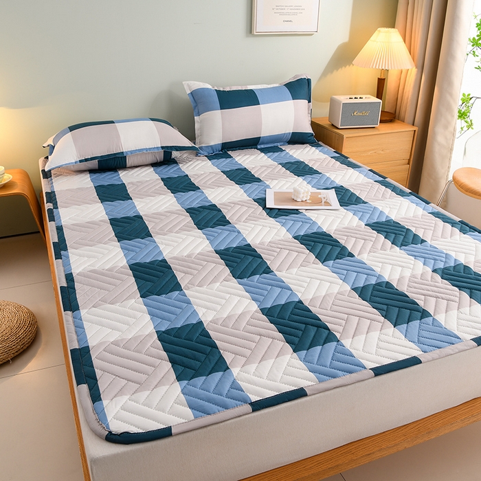 91家纺网 家纺一手货源 找家纺 圣楚家纺 2025新款亲肤清新水洗床垫 幽兰