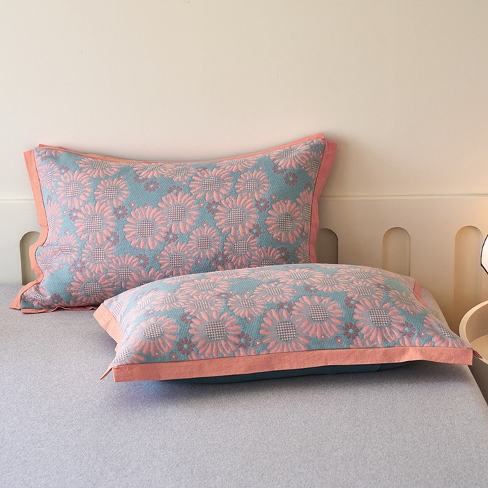 91家纺网 家纺一手货源 找家纺 （总）棠薇家纺 2025新款全棉彩纱枕套燕尾角枕套夹棉双层纱48*74cm枕头套单只装一对装