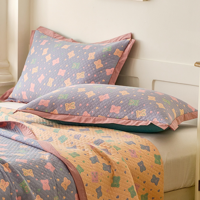 91家纺网 家纺一手货源 找家纺 棠薇家纺 2025新款全棉彩纱枕套燕尾角枕套夹棉双层纱48*74cm枕头套单只装一对装 糖豆熊