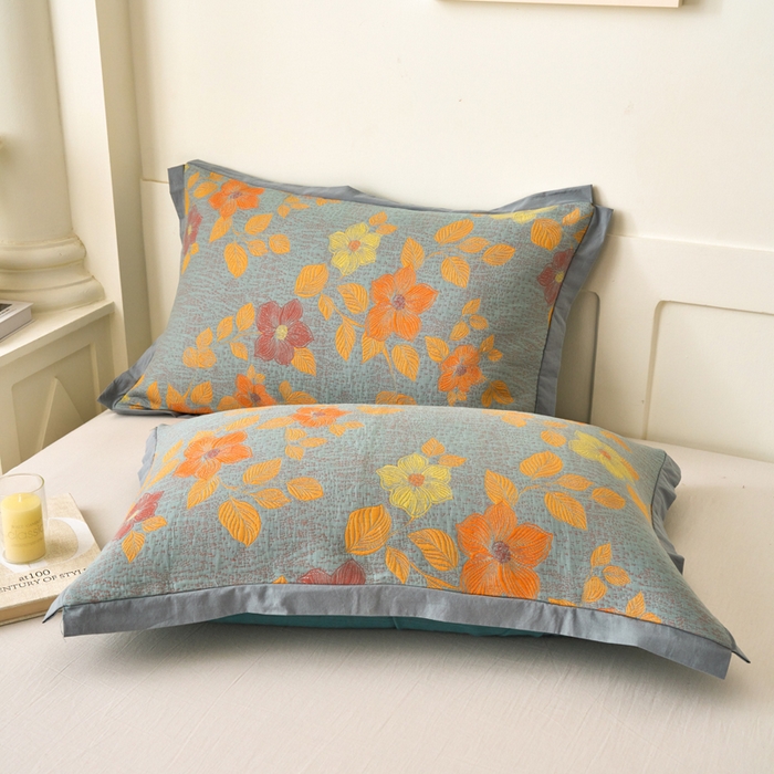 91家纺网 家纺一手货源 找家纺 棠薇家纺 2025新款全棉彩纱枕套燕尾角枕套夹棉双层纱48*74cm枕头套单只装一对装 铃兰花语