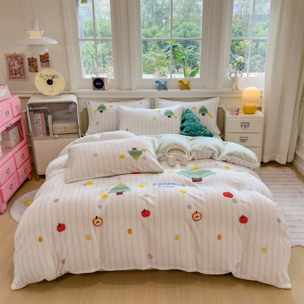 91家纺网 家纺一手货源 找家纺 曲之慕 2025新款A类高克重牛奶绒印花毛巾绣四件套 毛巾绣-绿森林