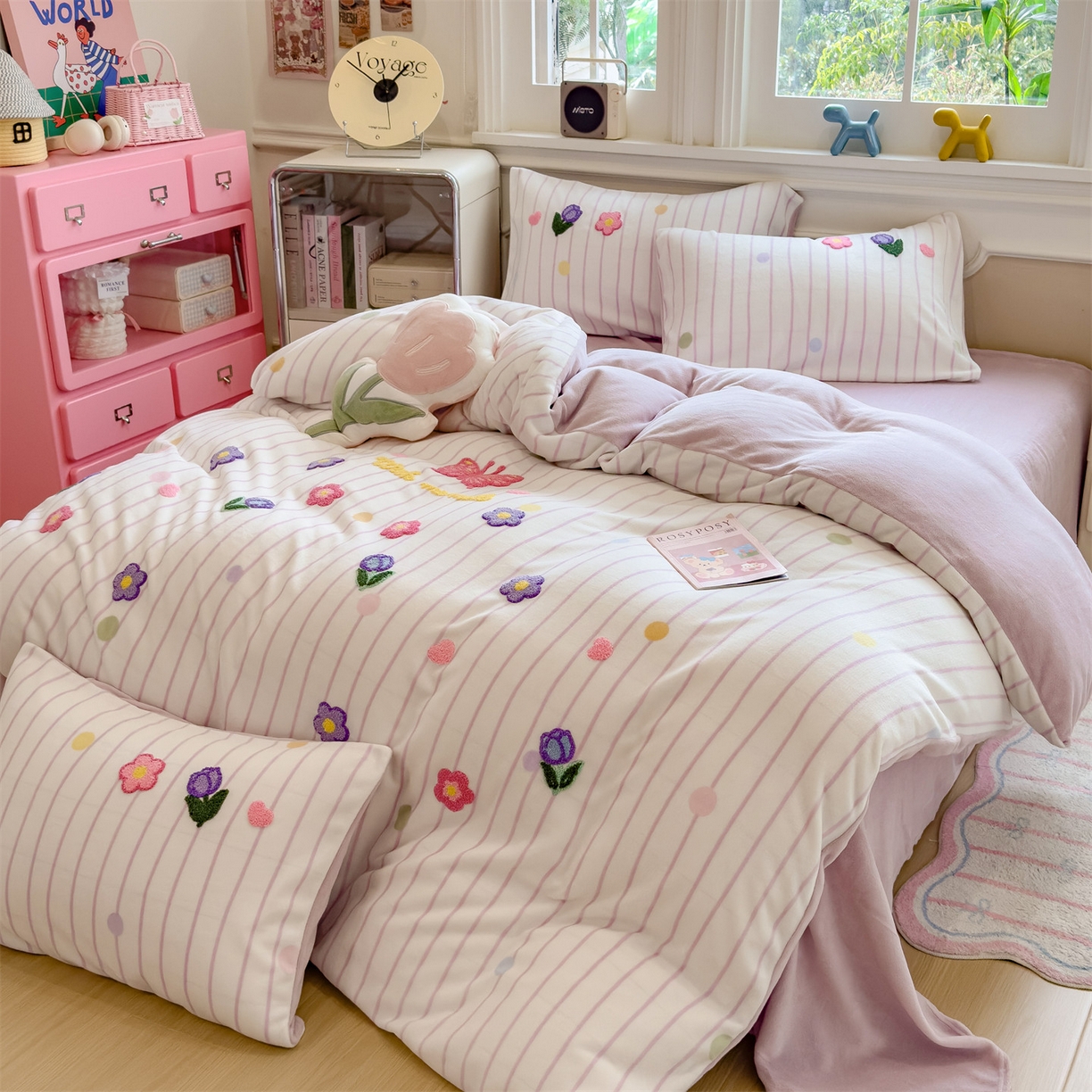 91家纺网 家纺一手货源 找家纺 曲之慕 2025新款A类高克重牛奶绒印花毛巾绣四件套 毛巾绣-小花园