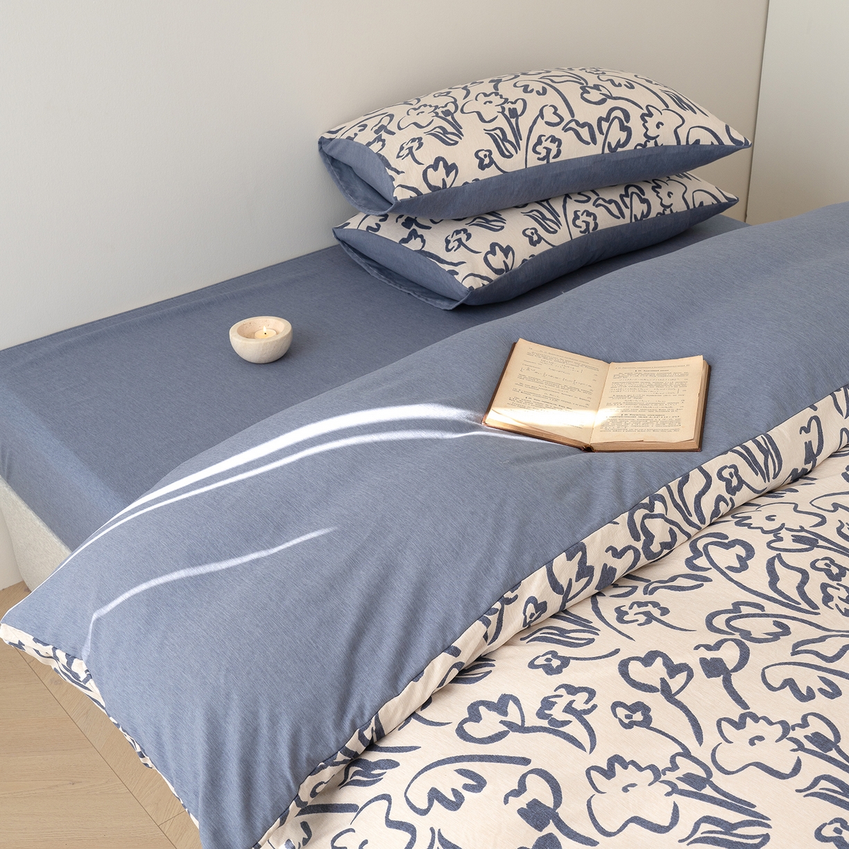 91家纺网 家纺一手货源 找家纺 竹合家纺 2025秋冬新款加厚磨毛色织暖绒系列针织四件套高克重 素描花