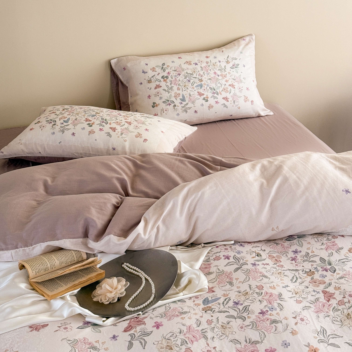 91家纺网 家纺一手货源 找家纺 窝米 2025新款全棉纯棉双层纱大版印花花卉四件套-第一组 赫美