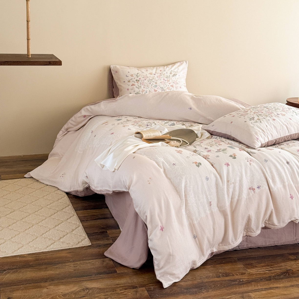 91家纺网 家纺一手货源 找家纺 窝米 2025新款全棉纯棉双层纱大版印花花卉四件套-第一组 赫美