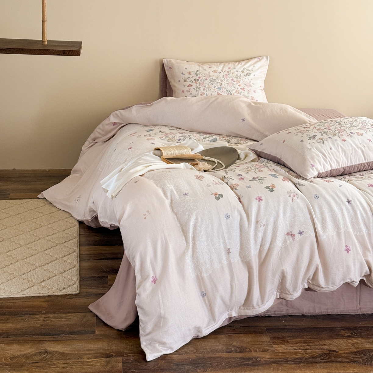 91家纺网 家纺一手货源 找家纺 窝米 2025新款全棉纯棉双层纱大版印花花卉四件套-第一组 赫美