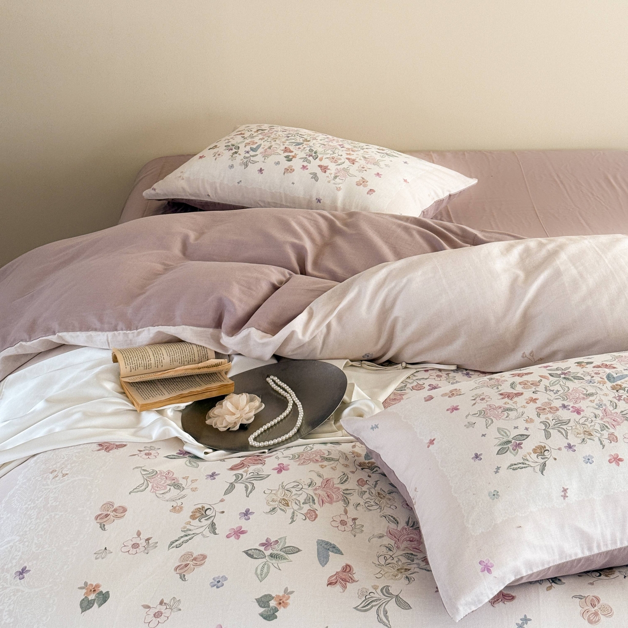 91家纺网 家纺一手货源 找家纺 窝米 2025新款全棉纯棉双层纱大版印花花卉四件套-第一组 赫美