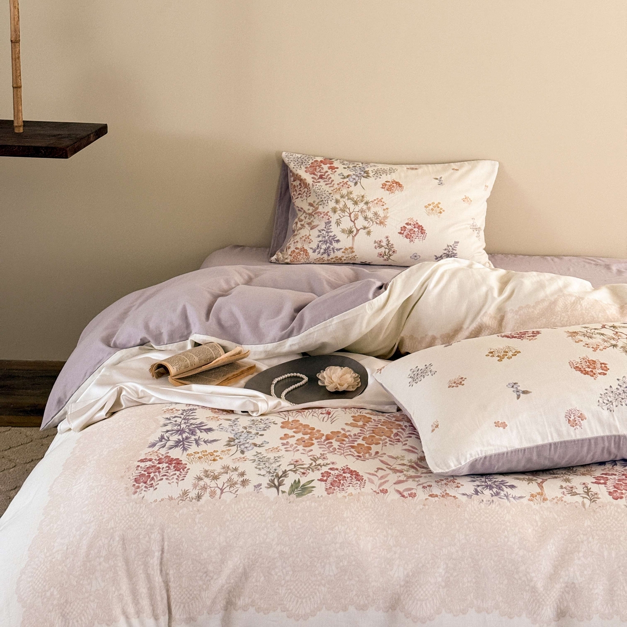 91家纺网 家纺一手货源 找家纺 窝米 2025新款全棉纯棉双层纱大版印花花卉四件套-第一组 弥初