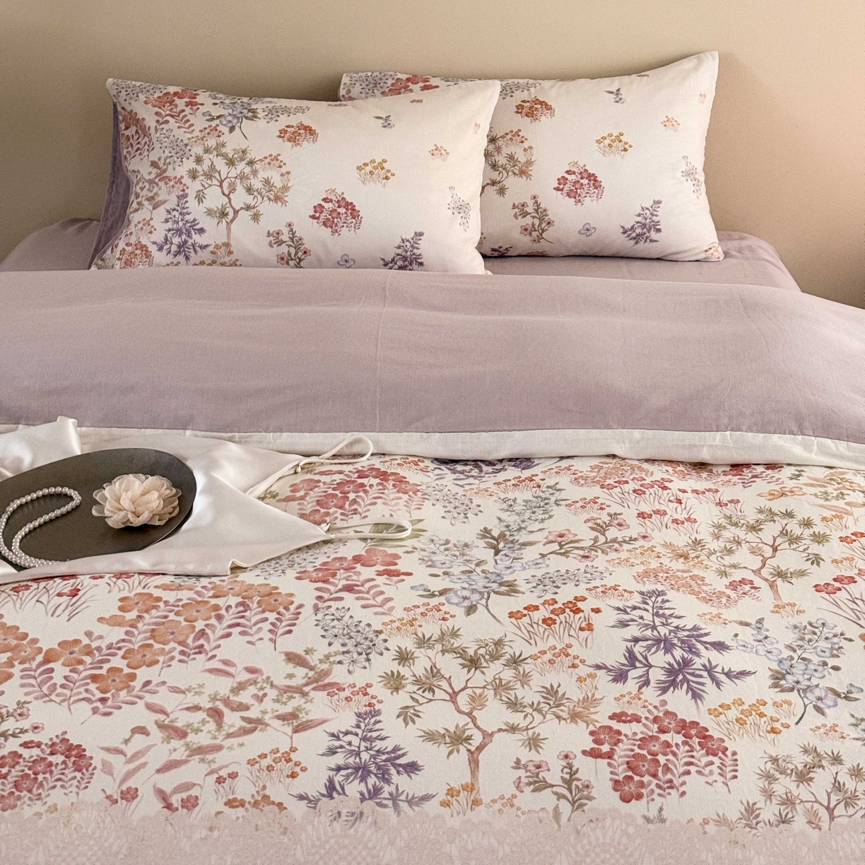 91家纺网 家纺一手货源 找家纺 窝米 2025新款全棉纯棉双层纱大版印花花卉四件套-第一组 弥初