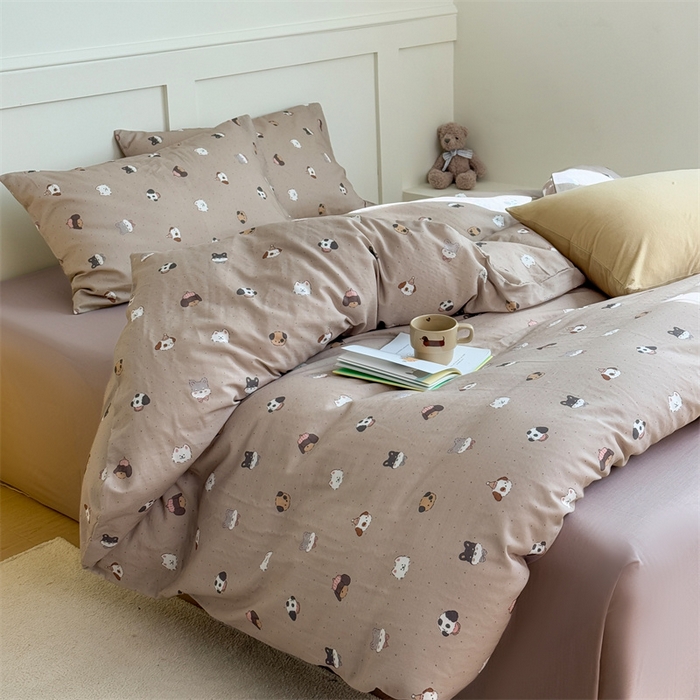 91家纺网 家纺一手货源 找家纺 2025新品全棉A类双层纱卡通风系列四件套 狗狗家族