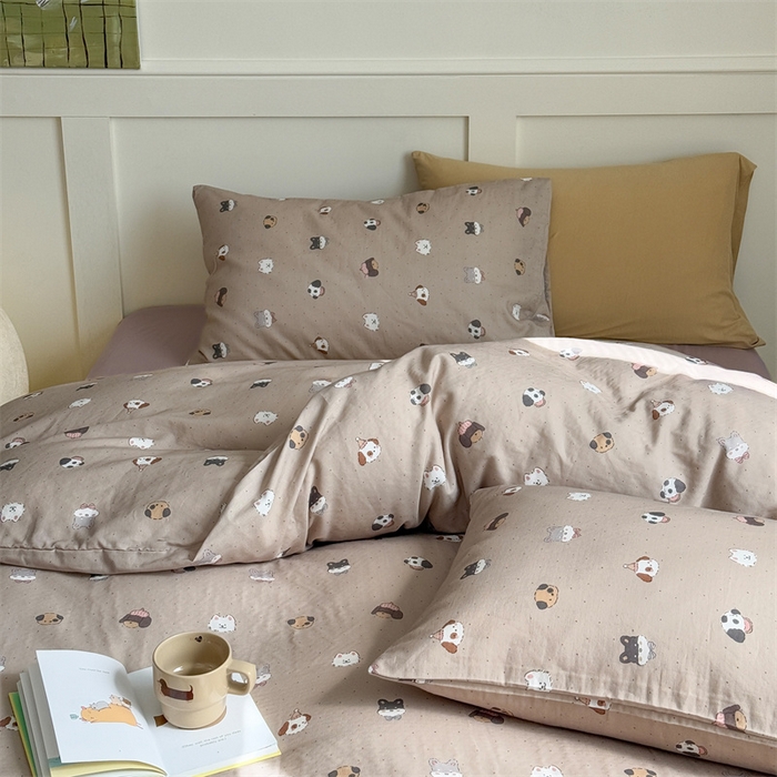 91家纺网 家纺一手货源 找家纺 2025新品全棉A类双层纱卡通风系列四件套 狗狗家族