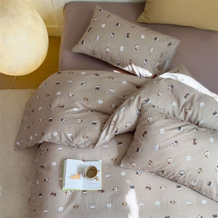 91家纺网 家纺一手货源 找家纺 2025新品全棉A类双层纱卡通风系列四件套 狗狗家族