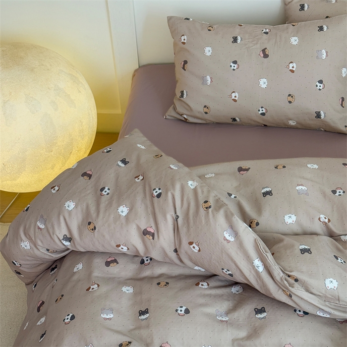 91家纺网 家纺一手货源 找家纺 2025新品全棉A类双层纱卡通风系列四件套 狗狗家族