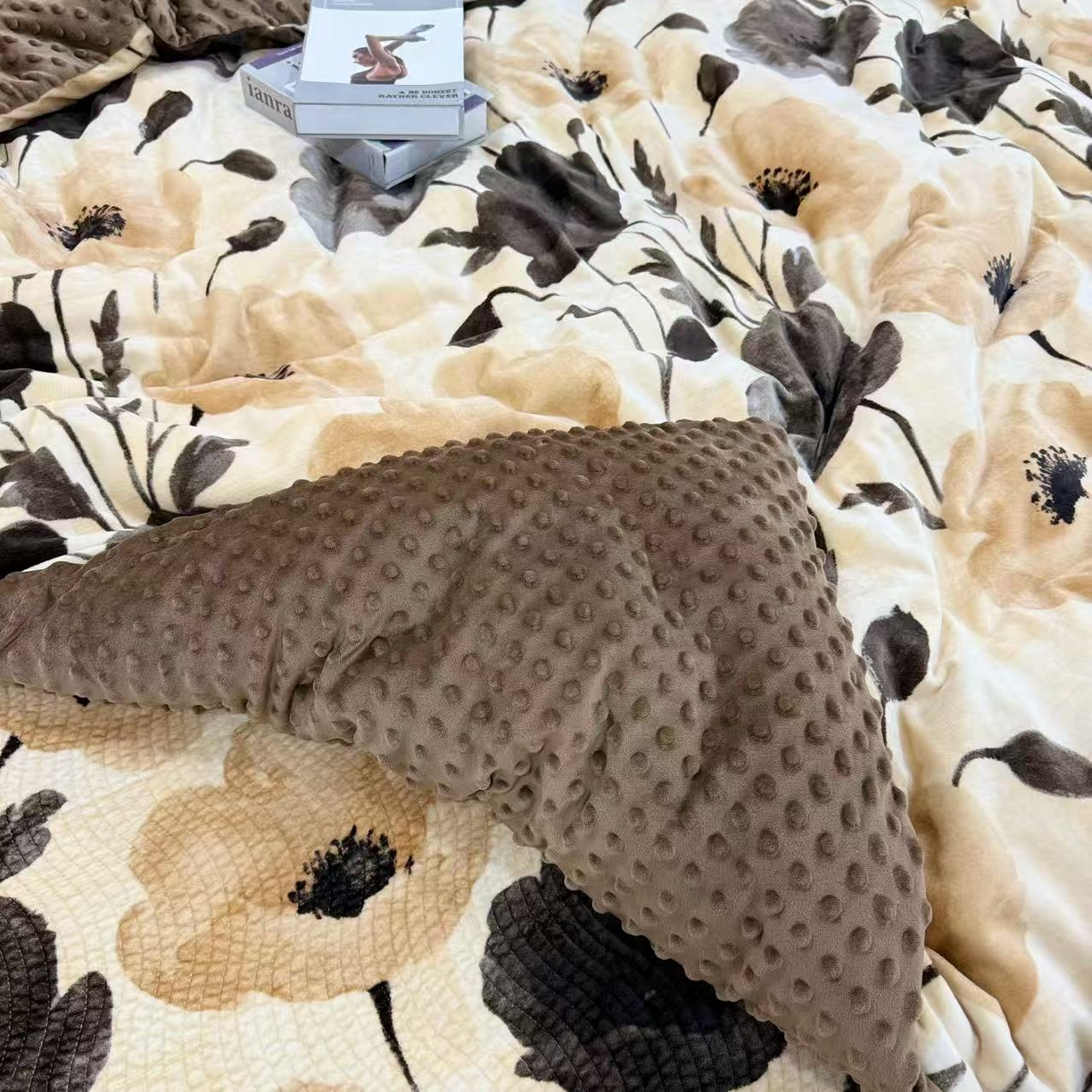 91家纺网 家纺一手货源 找家纺 （总）床盖工厂店 2025新款宝宝绒床盖四件套