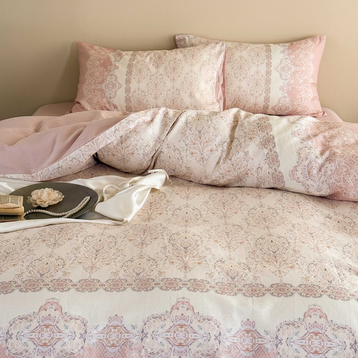 91家纺网 家纺一手货源 找家纺 窝米 2025新款全棉纯棉双层纱大版印花花卉四件套-第一组 云缦