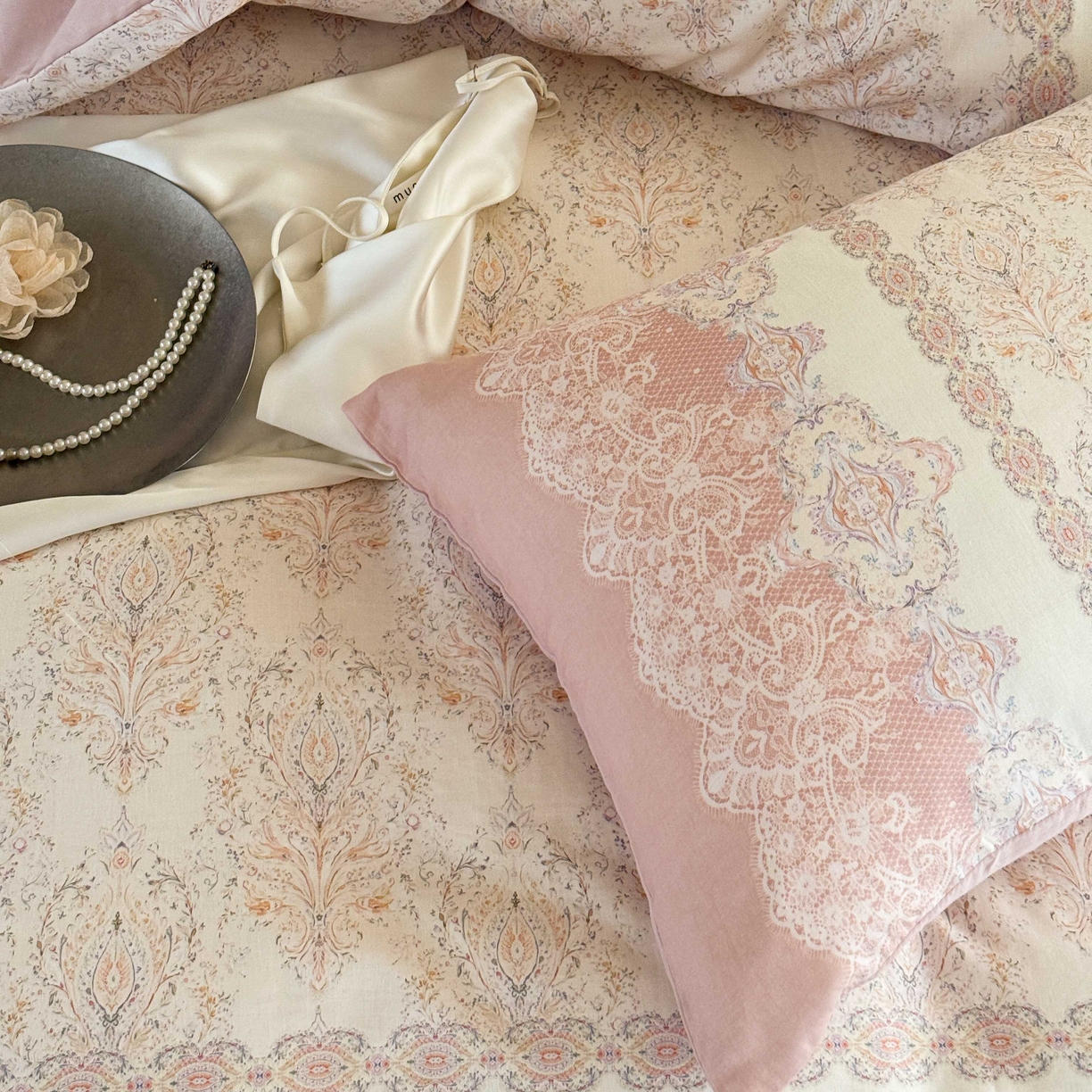 91家纺网 家纺一手货源 找家纺 窝米 2025新款全棉纯棉双层纱大版印花花卉四件套-第一组 云缦