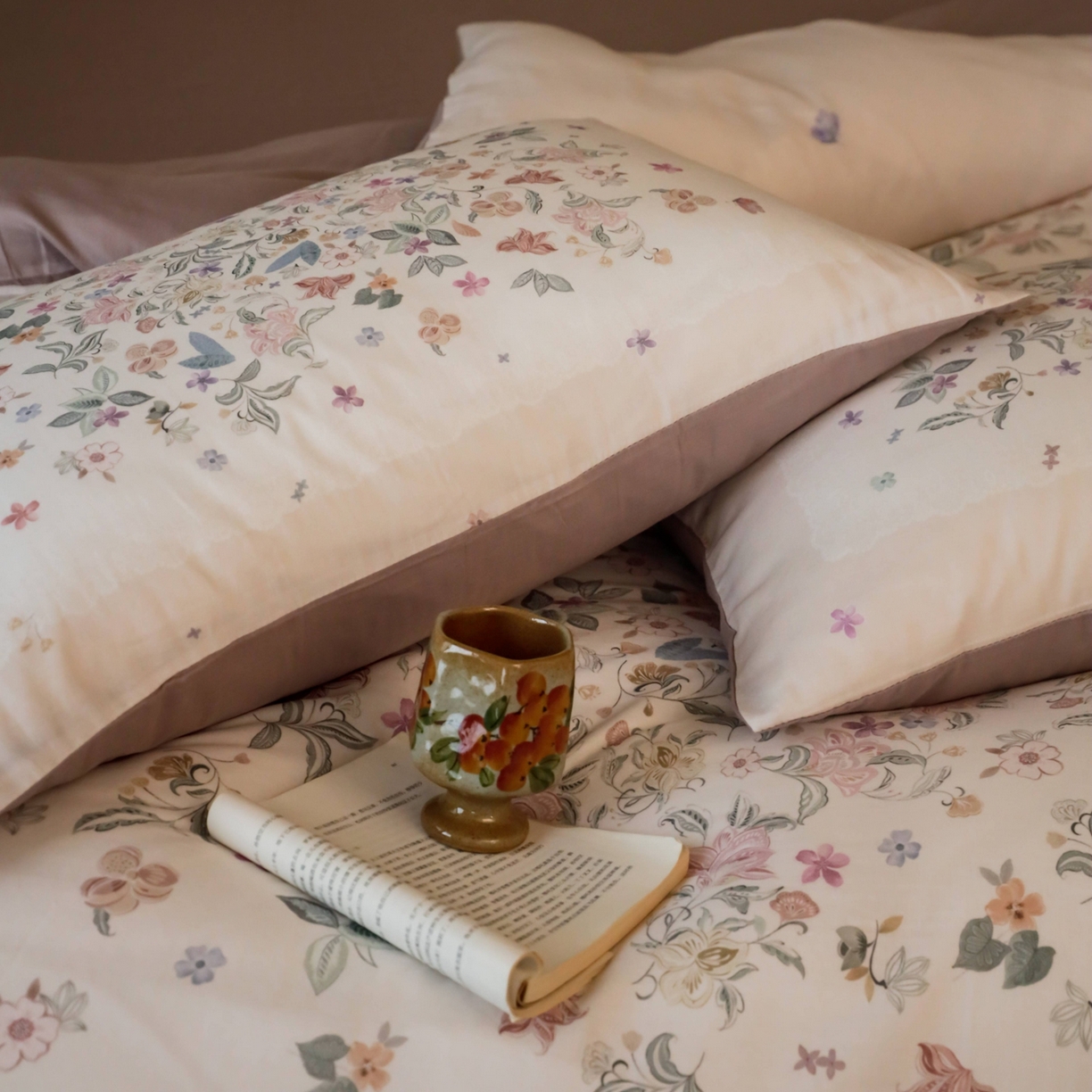 91家纺网 家纺一手货源 找家纺 （总）窝米 2025新款全棉纯棉双层纱大版印花花卉四件套-第二组