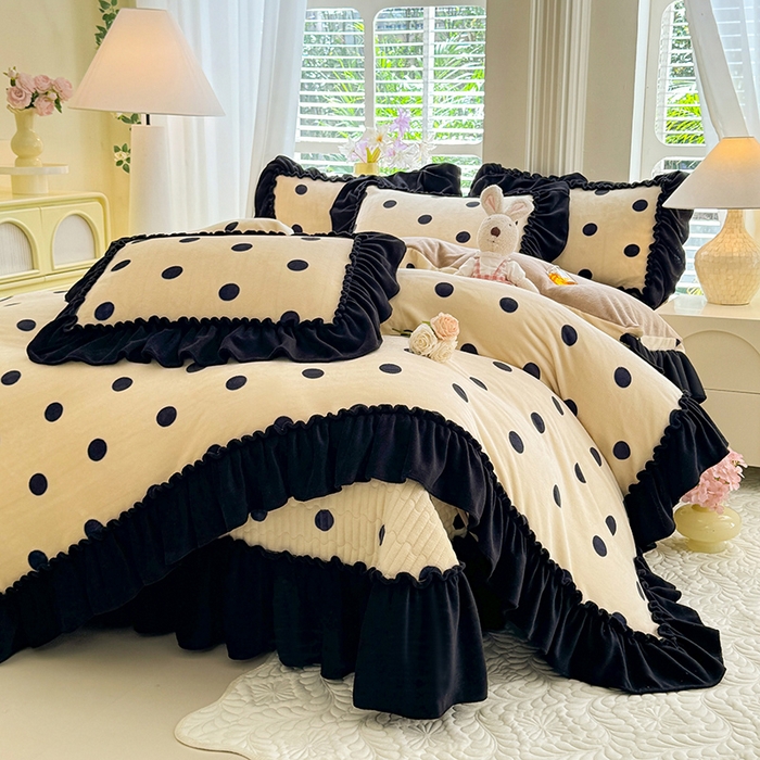 91家纺网 家纺一手货源 找家纺 （总）韩约家纺 2025新款法式大花边印花牛奶绒床盖款四件套