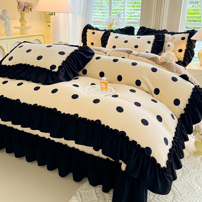 91家纺网 家纺一手货源 找家纺 （总）韩约家纺 2025新款法式大花边印花牛奶绒床盖款四件套