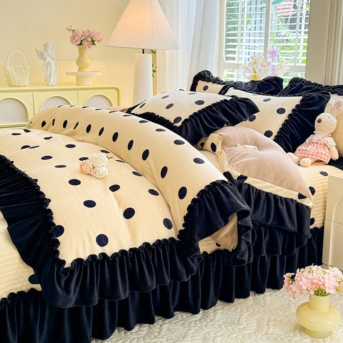 91家纺网 家纺一手货源 找家纺 （总）韩约家纺 2025新款法式大花边印花牛奶绒床盖款四件套