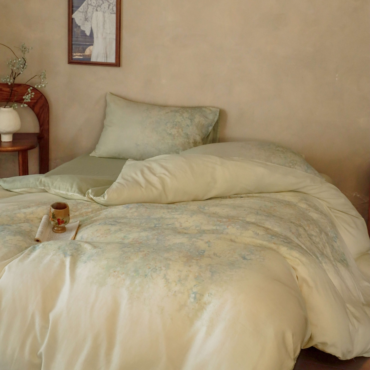 91家纺网 家纺一手货源 找家纺 窝米 2025新款全棉纯棉双层纱大版印花花卉四件套-第二组 绿野香