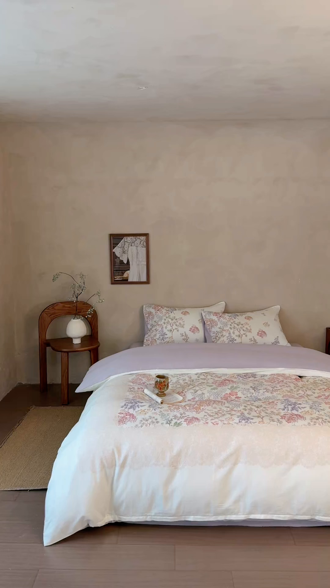 91家纺网 家纺一手货源 找家纺 窝米 2025新款全棉纯棉双层纱大版印花花卉四件套-第二组 弥初