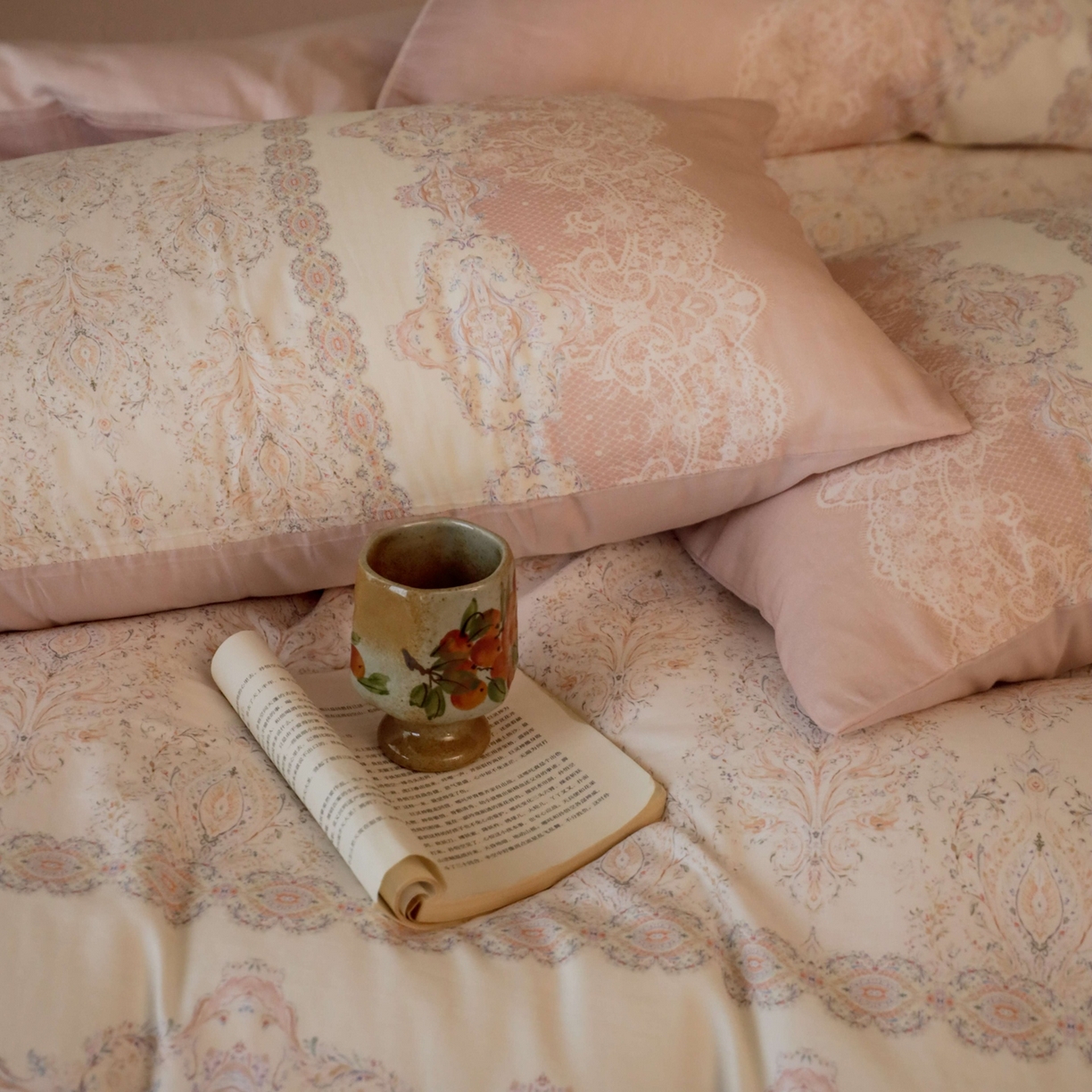 91家纺网 家纺一手货源 找家纺 窝米 2025新款全棉纯棉双层纱大版印花花卉四件套-第二组 云缦