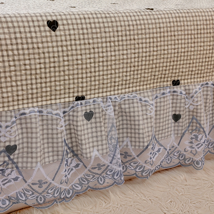 91家纺网 家纺一手货源 找家纺 羽爱 2025全棉印花A类榻榻米床盖爱心格黑