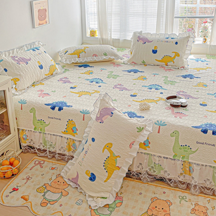 91家纺网 家纺一手货源 找家纺 羽爱 2025全棉印花A类榻榻米床盖百变恐龙