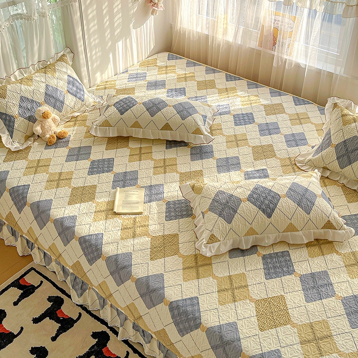 91家纺网 家纺一手货源 找家纺 羽爱 2025全棉印花A类榻榻米床盖格韵