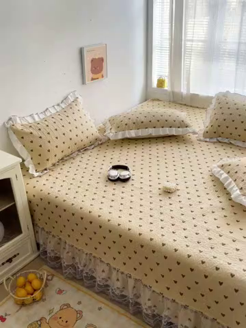 91家纺网 家纺一手货源 找家纺 羽爱 2025全棉印花A类榻榻米床盖欢喜