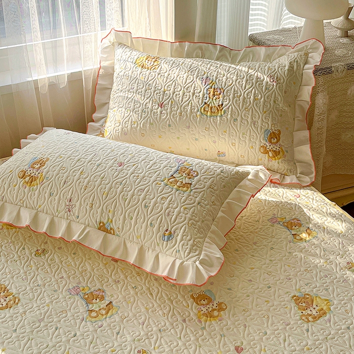 91家纺网 家纺一手货源 找家纺 羽爱 2025全棉印花A类榻榻米床盖快乐熊