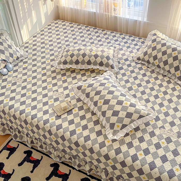 91家纺网 家纺一手货源 找家纺 羽爱 2025全棉印花A类榻榻米床盖菱形世界