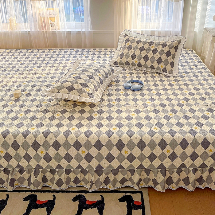 91家纺网 家纺一手货源 找家纺 羽爱 2025全棉印花A类榻榻米床盖菱形世界