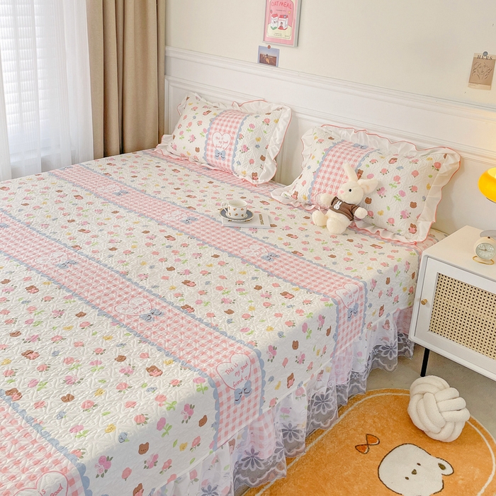 91家纺网 家纺一手货源 找家纺 羽爱 2025全棉印花A类榻榻米床盖情话微甜