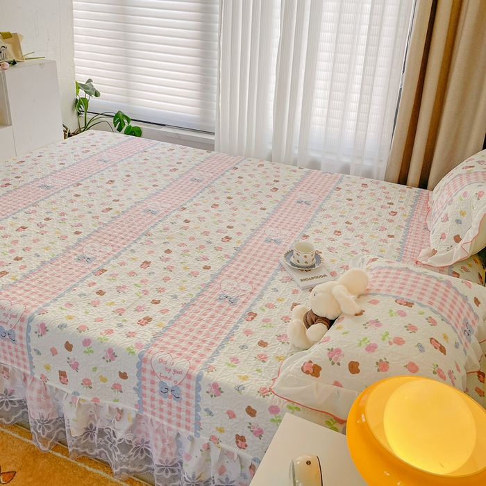 91家纺网 家纺一手货源 找家纺 羽爱 2025全棉印花A类榻榻米床盖情话微甜