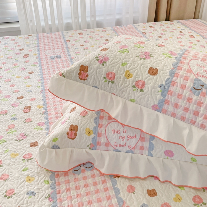 91家纺网 家纺一手货源 找家纺 羽爱 2025全棉印花A类榻榻米床盖情话微甜