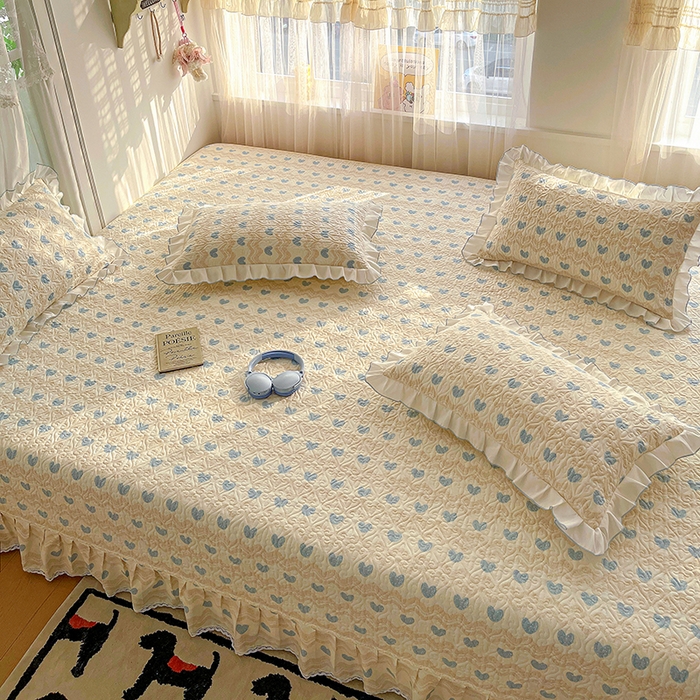 91家纺网 家纺一手货源 找家纺 羽爱 2025全棉印花A类榻榻米床盖心动旋律