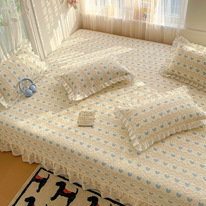 91家纺网 家纺一手货源 找家纺 羽爱 2025全棉印花A类榻榻米床盖心动旋律