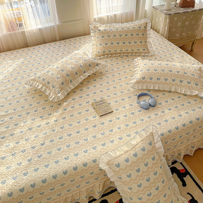 91家纺网 家纺一手货源 找家纺 羽爱 2025全棉印花A类榻榻米床盖心动旋律