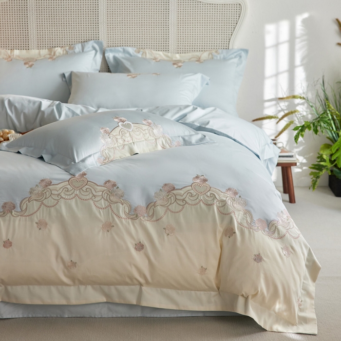 91家纺网 家纺一手货源 找家纺 咏绒家纺工厂店 2025新款100支澳棉长绒棉纯棉CR工艺极简轻奢刺绣四件套-南法玫瑰系列 南法玫瑰-晨雾蓝