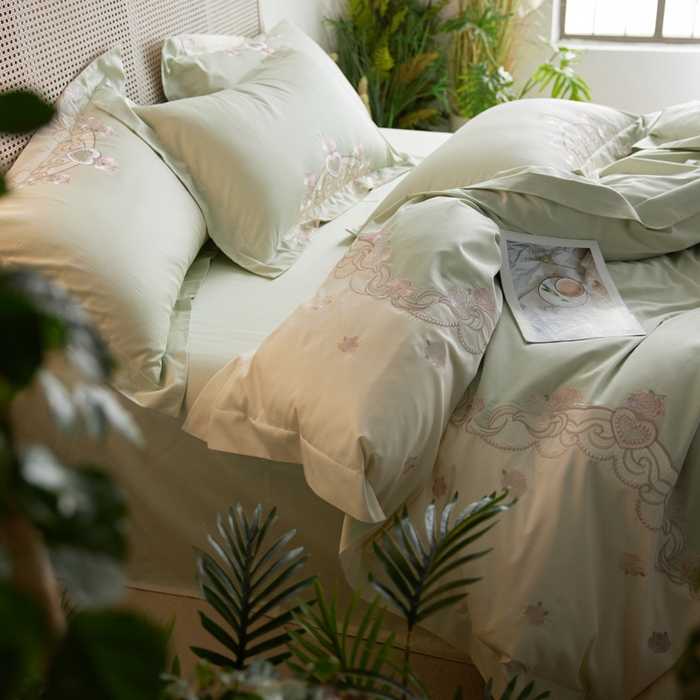 91家纺网 家纺一手货源 找家纺 咏绒家纺工厂店 2025新款100支澳棉长绒棉纯棉CR工艺极简轻奢刺绣四件套-南法玫瑰系列 南法玫瑰-木槿绿