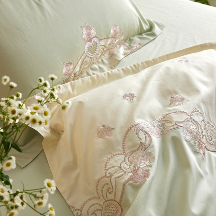 91家纺网 家纺一手货源 找家纺 咏绒家纺工厂店 2025新款100支澳棉长绒棉纯棉CR工艺极简轻奢刺绣四件套-南法玫瑰系列 南法玫瑰-木槿绿